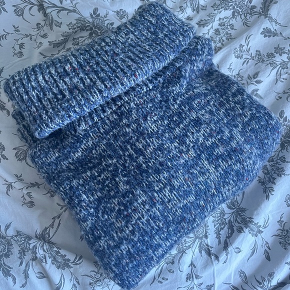 Wool Blend Chunky Boxy Knit Turtleneck Sweater - Picture 2 of 9